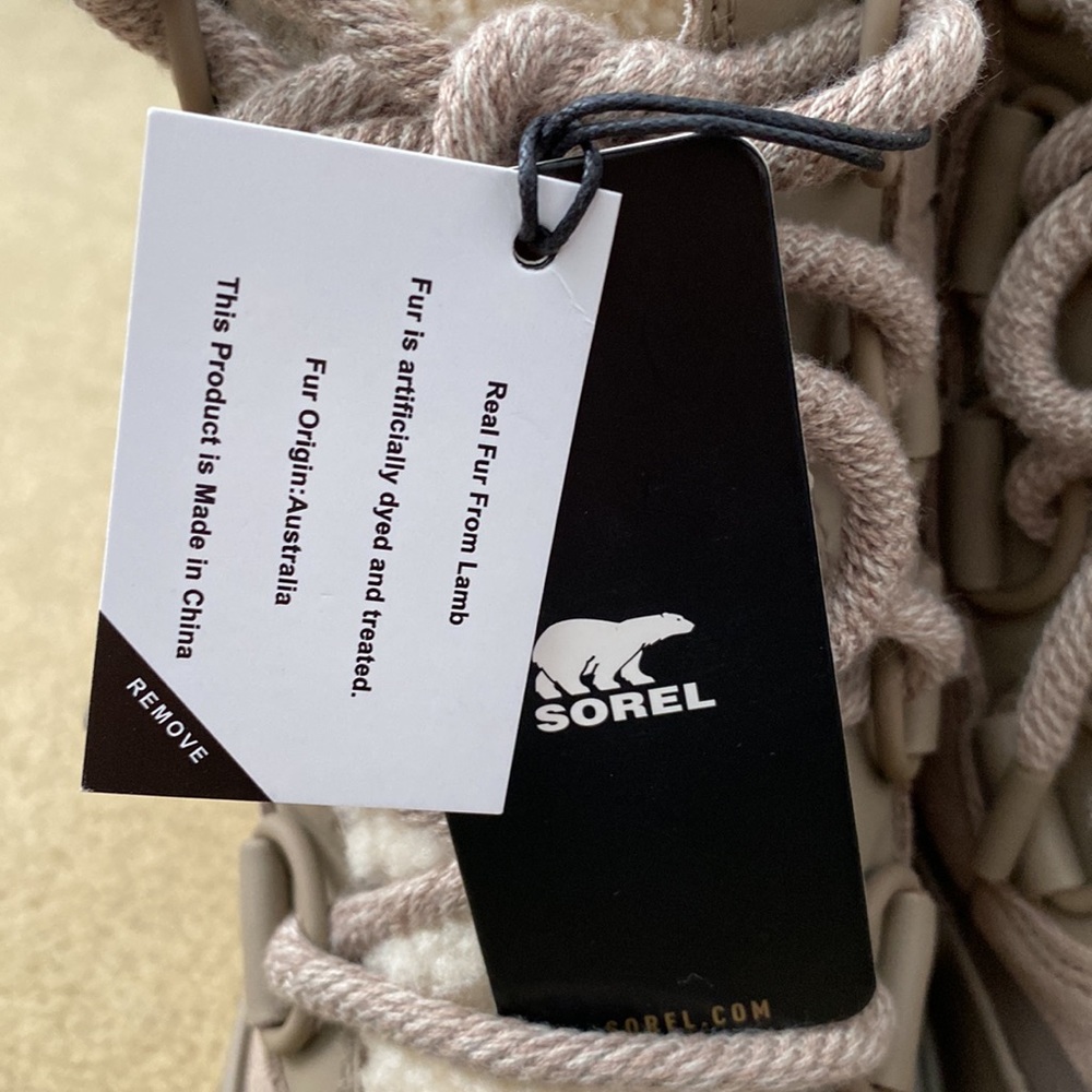 SOREL WOMEN WINTER BOOTS! - Picture 9 of 9